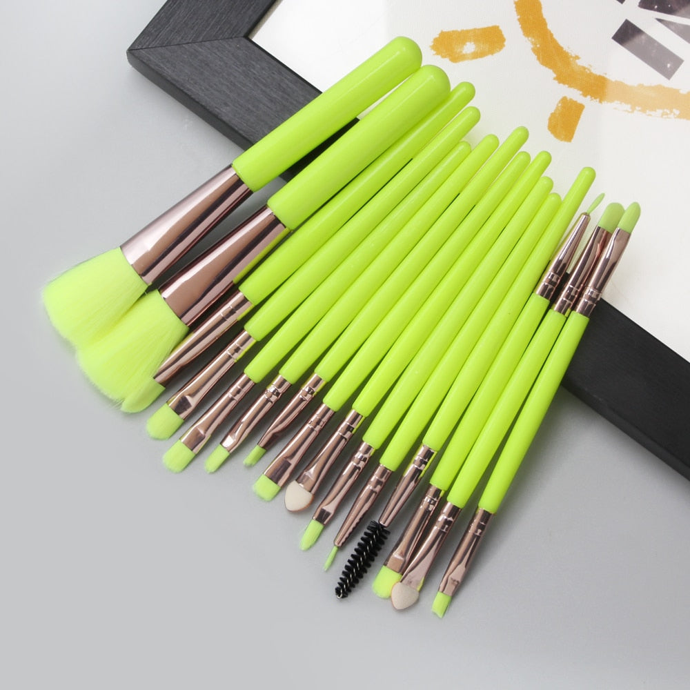 MAANGE 6/15/18/20Pcs Makeup Brushes Tool Set Cosmetic Powder Eye Shadow Foundation Blush Blending Beauty Make Up Brush Maquiagem DailyAlertDeals 15pcs-N China