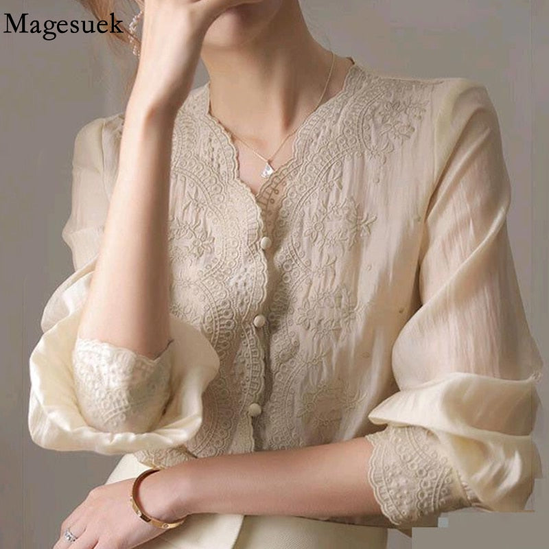 Vintage Embroidered Women Blouse Fashion New V Neck Long Sleeve Shirt Tops Women Loose Sweet Elegant Lace Blouses Female 18016 0 DailyAlertDeals