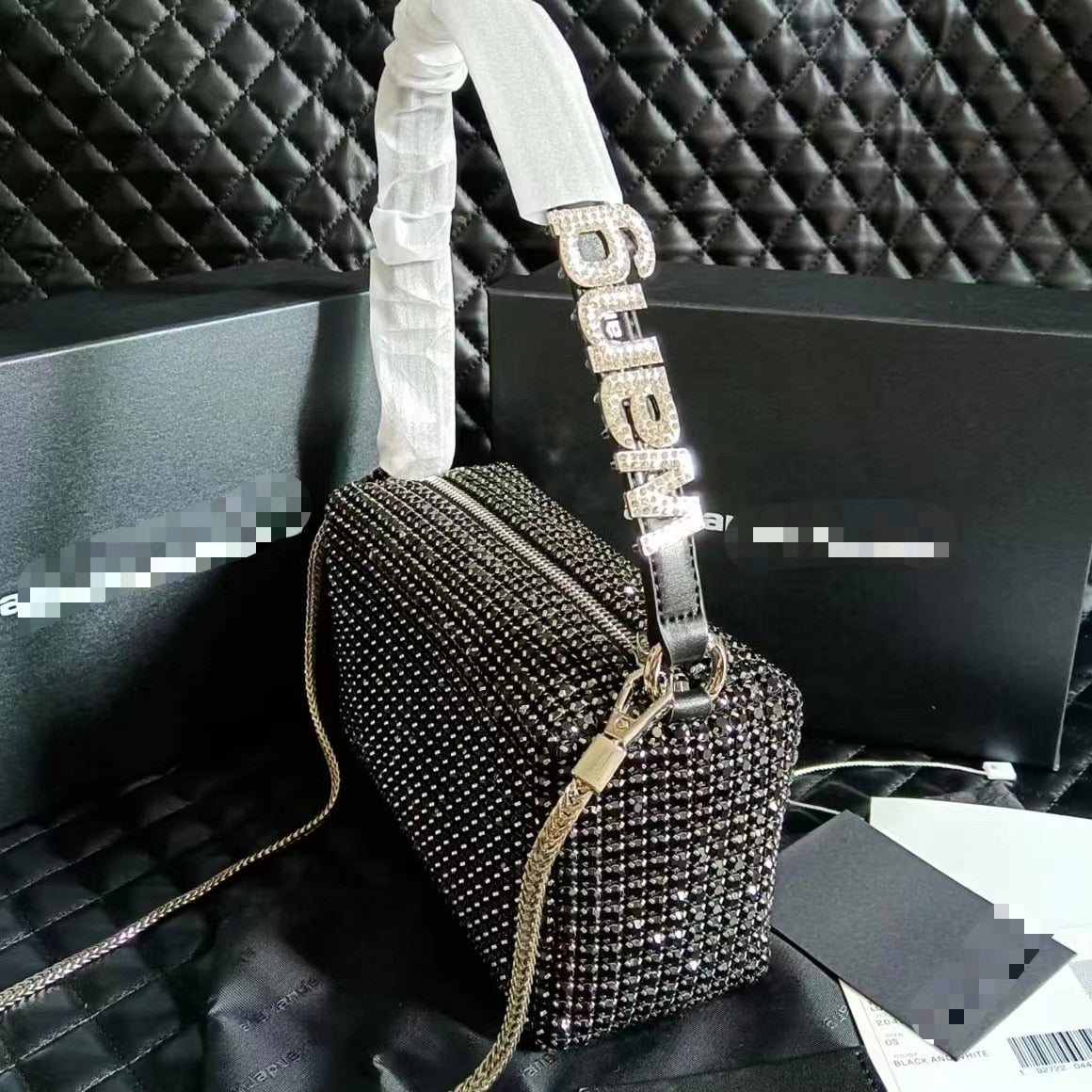 Popular AW Wang Rhinestone Handbag 2022 new trendy diamonds bag crossbodybbag shining party clutch luxury brand design 0 DailyAlertDeals Rhinestone Black 17cm 10cm 7cm