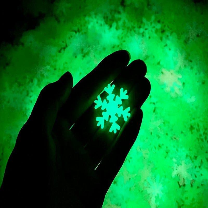 50Pcs Luminous Snowflake Wall Stickers Glow In The Dark Decal for Kids Baby Rooms Bedroom Christmas Home Decoration Navidad 2023 Wall sticker DailyAlertDeals