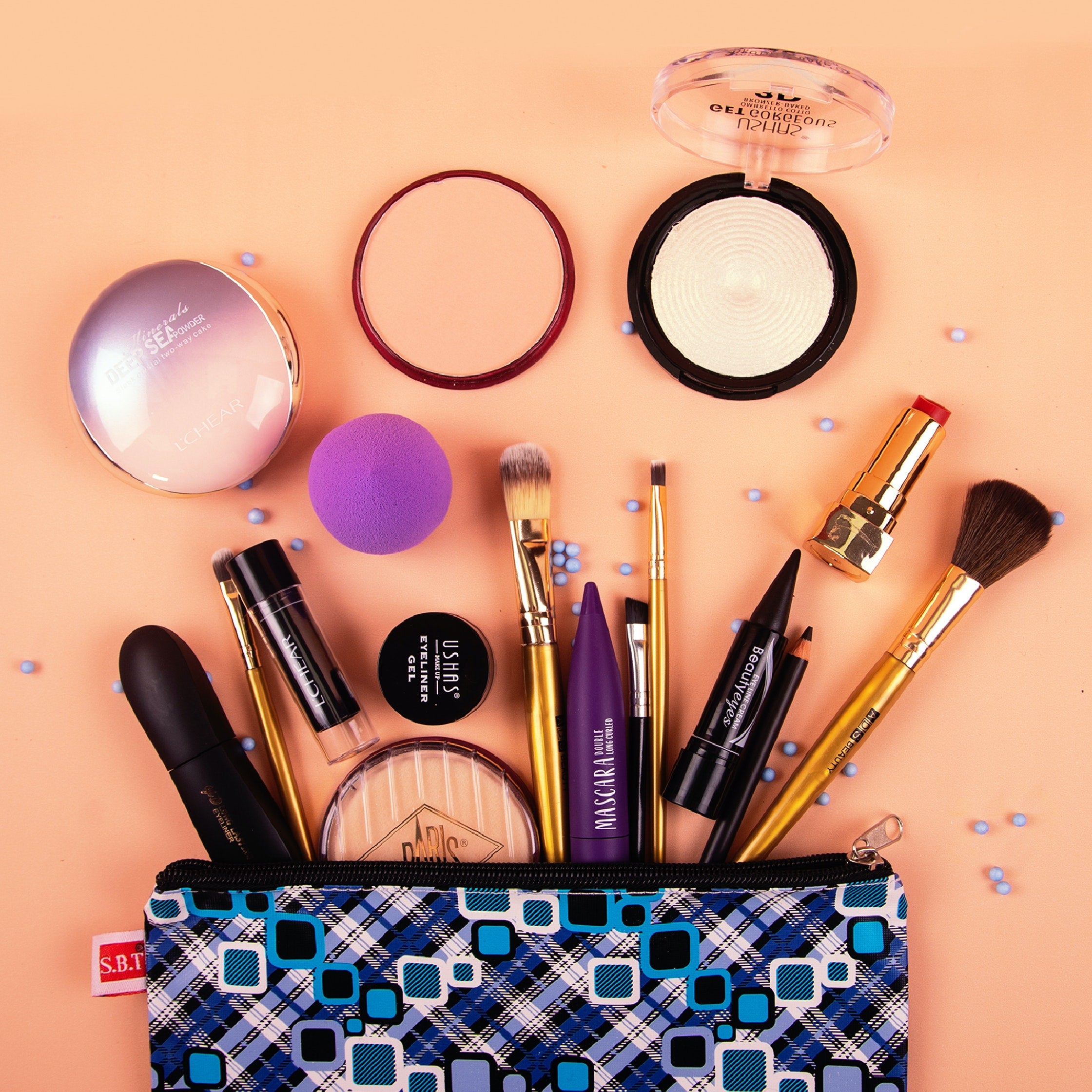 BEAUTY ACCESSORIES