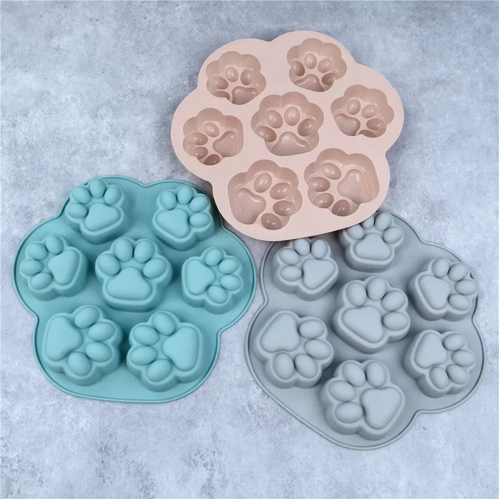 Silicone Puppy Dog Paw Bone Molds Elegant Chocolate Cookie Mold for Baking Non-Stick Dog Treat Molds Suitable for Microwave Oven  DailyAlertDeals Random color 1pcs 4 CHINA 