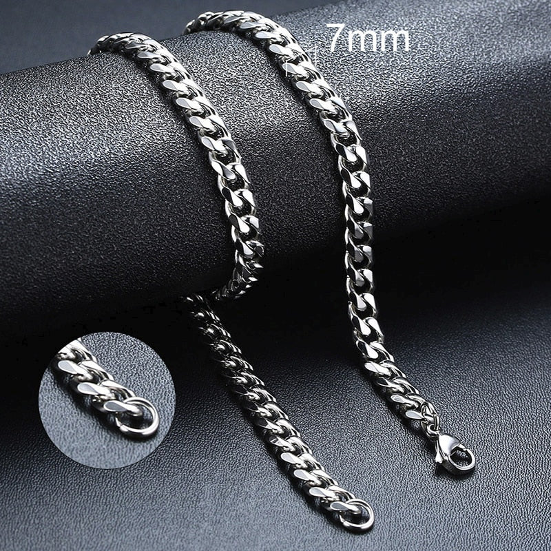 Vnox Cuban Chain Necklace for Men Women, Basic Punk Stainless Steel Curb Link Chain Chokers,Vintage Gold Tone Solid Metal Collar 0 DailyAlertDeals 7mm Silver Cuban 45cm 