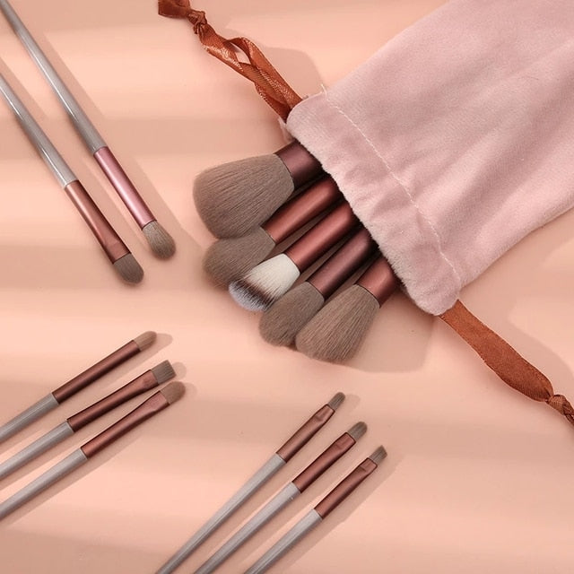 13pcs Soft Makeup Brushes Set Eyeliner Eye Shadow Brush Cosmetic Foundation Blush Powder Blending Beauty Makeup Tool Maquiagem 13 PCS Makeup Brushes Set in bag DailyAlertDeals Pink  