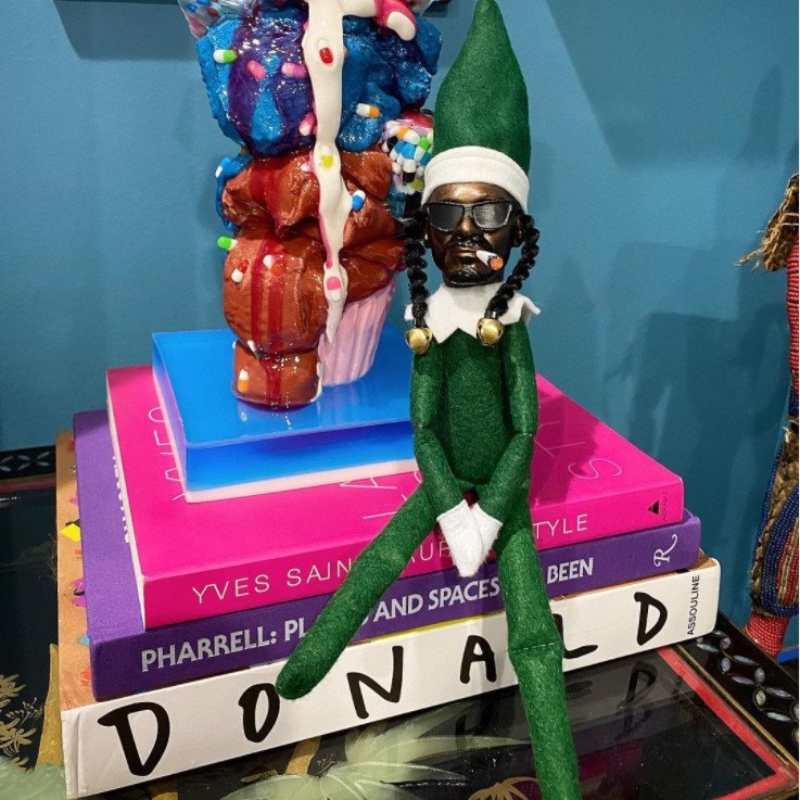 Snoop on a Stoop Christmas Elf Doll Snoop Dog Elf on the Shelf New Year Christmas Gift Toy 2022 Snoop on a Stoop elf doll DailyAlertDeals   